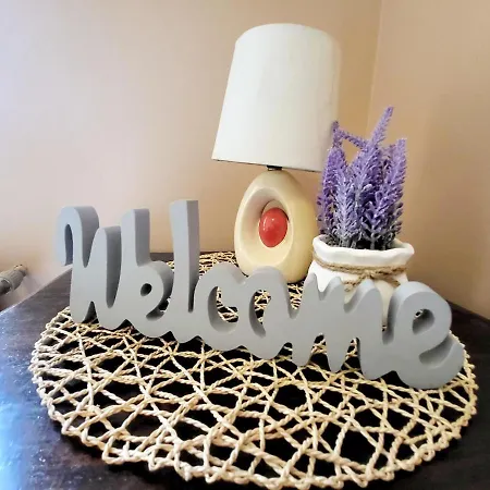 בית אירוח Tanie Spanie Przy Targach Poznanskich - Zameldowanie Bezobslugowe- *