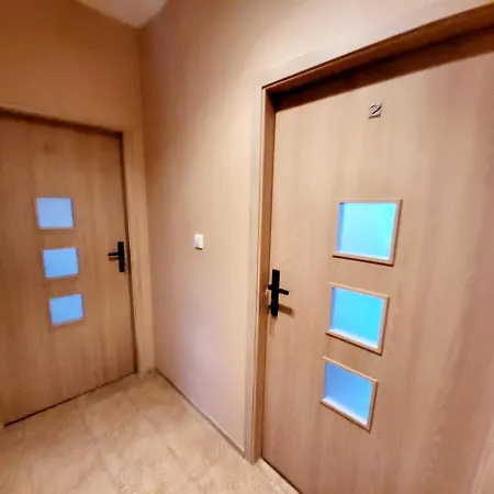 בית אירוח Tanie Spanie Przy Targach Poznanskich - Zameldowanie Bezobslugowe-