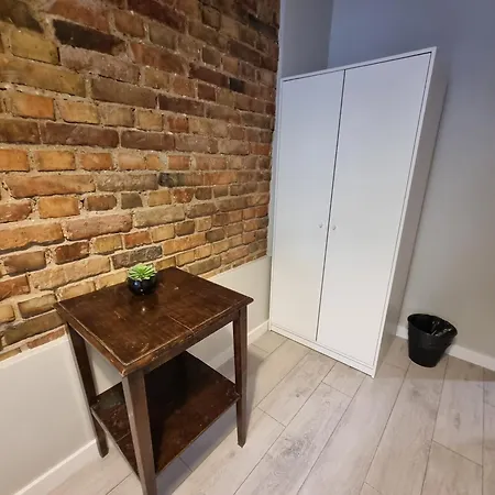 Homestay Tanie Spanie Przy Targach Poznanskich - Zameldowanie Bezobslugowe-